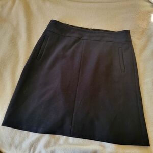 Banana Republic black skirt